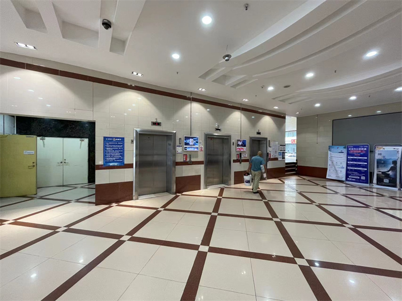 电梯厅